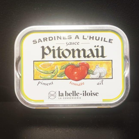 Sardines in oil with Pitomaïl sauce (chili, tomato and garlic)